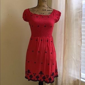 Love tree pink dress. Small.